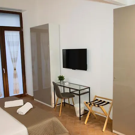 بيت ضيافة Nardones 4*