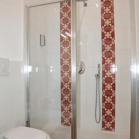 Nardones Gæstehus 4*